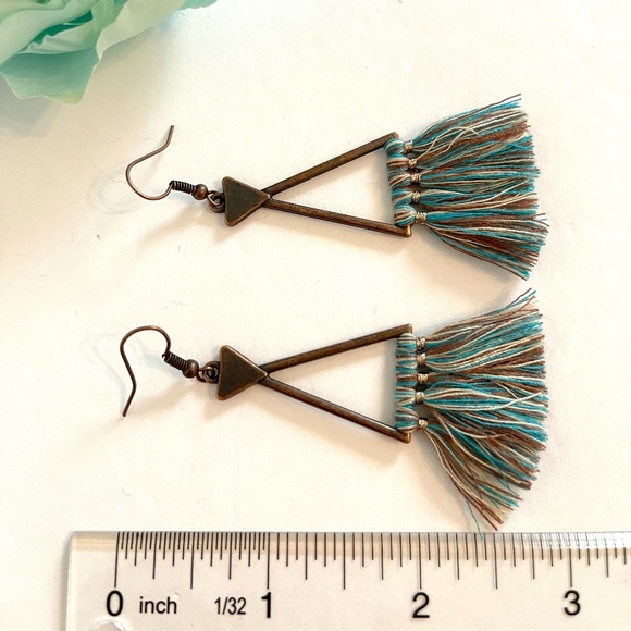 Boho Geometric Ethnic Tassel Dangle Earrings - Picture 3 of 3